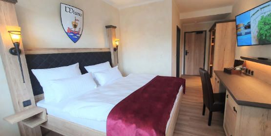 Komfort Doppelzimmer mit Balkon Komfort Doppelzimmer mit Balkon Hotel Störtebeker